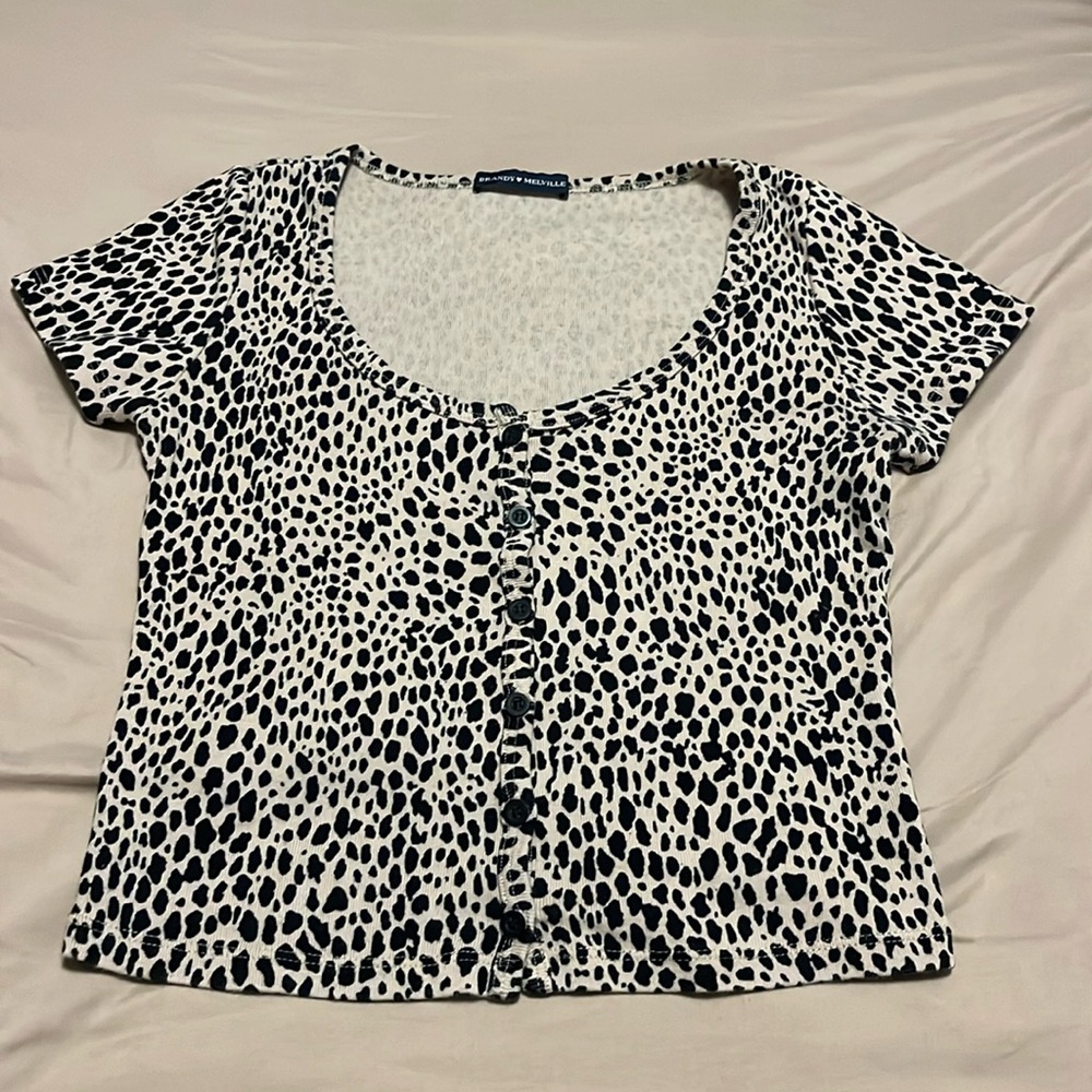 Brandy Melville cheetah print shirt